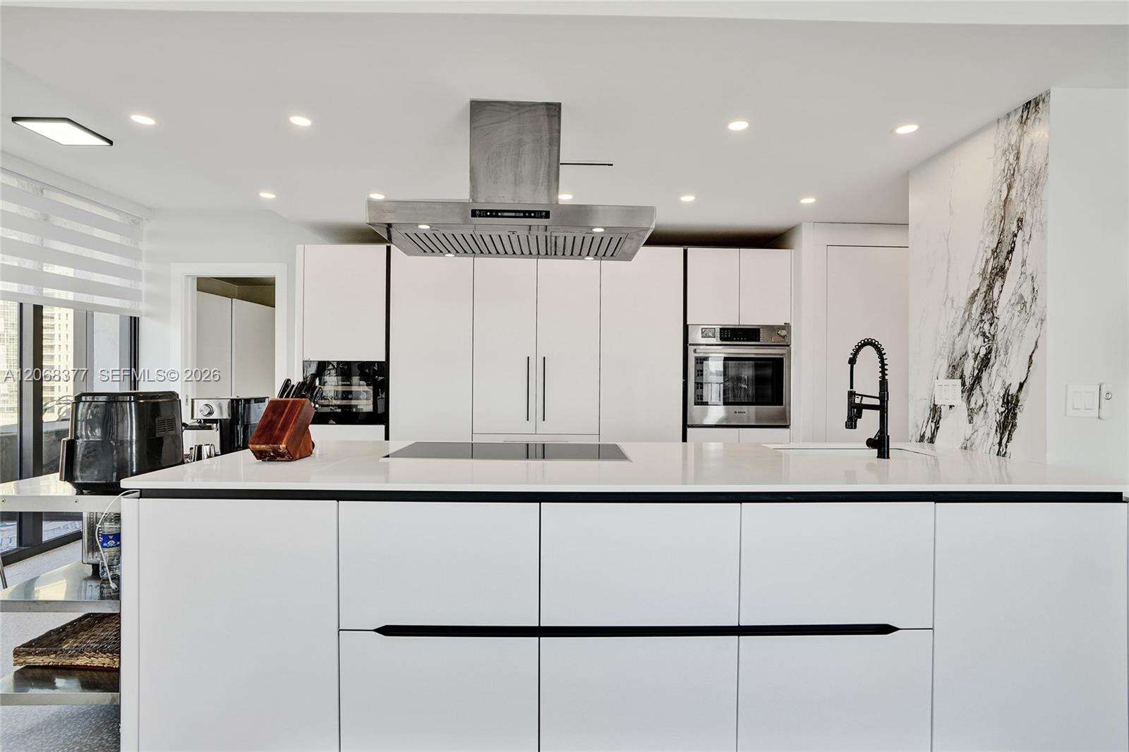 Brickell Key One | Unit #A1015 Unit #A1015 | Picture 4