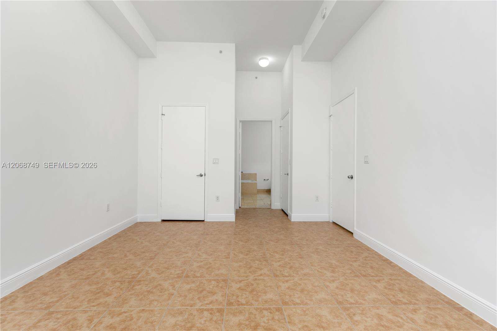 Turnberry Village So Tower | Unit #104 Unit #104 | Picture 22