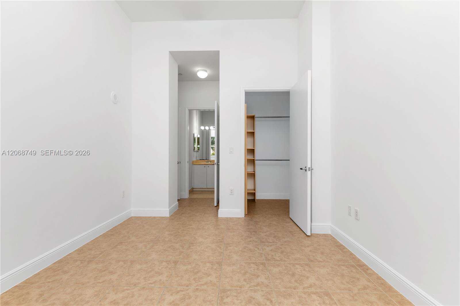 Turnberry Village So Tower | Unit #104 Unit #104 | Picture 26