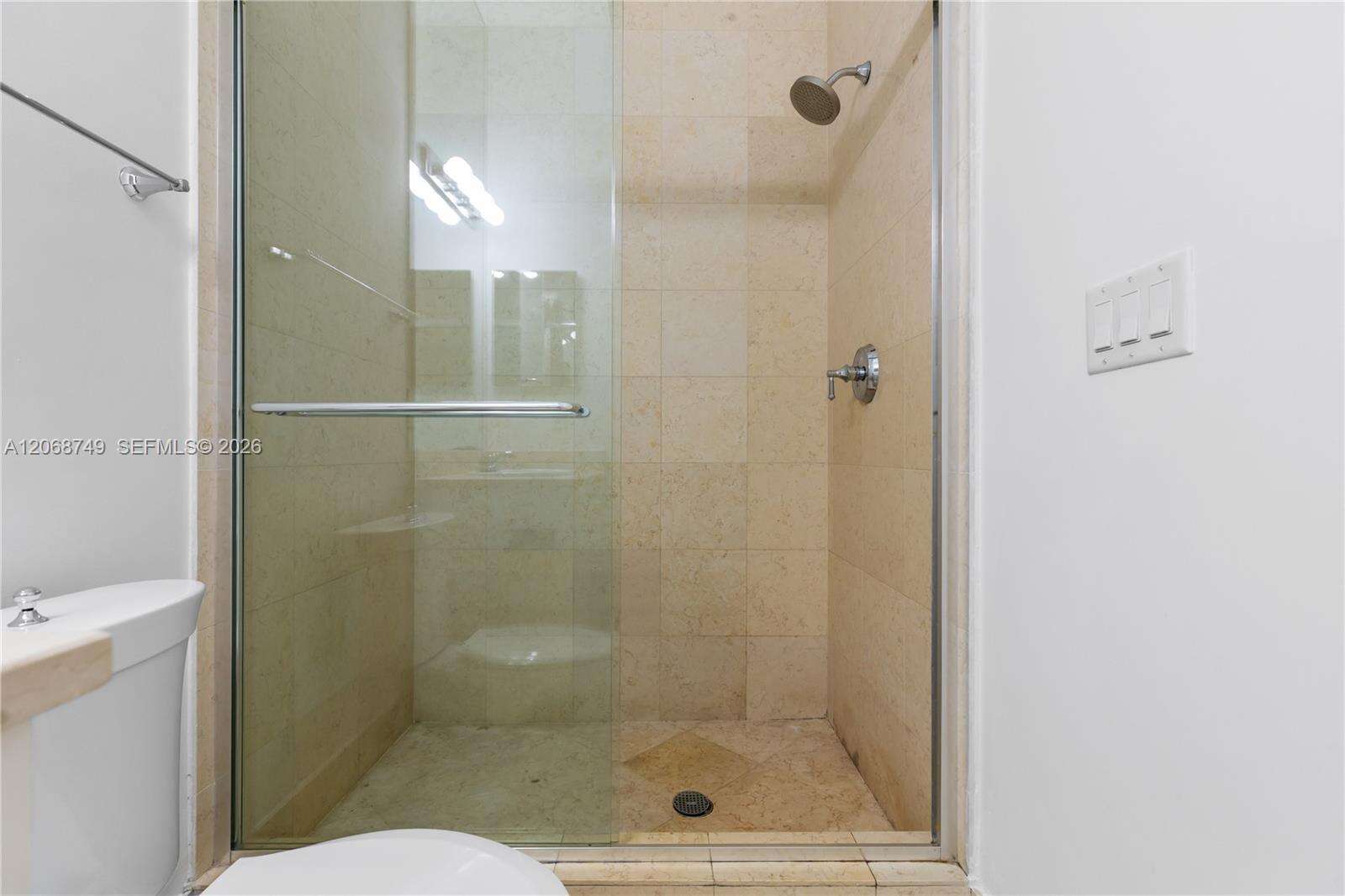 Turnberry Village So Tower | Unit #104 Unit #104 | Picture 30