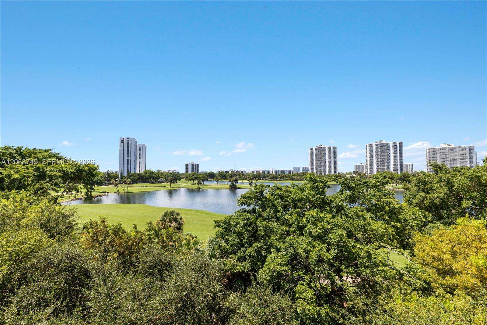 Turnberry Village So Tower | Unit #104 Unit #104 | Picture 45