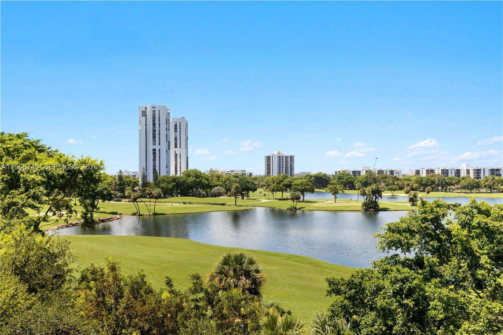 Turnberry Village So Tower | Unit #104 Unit #104 | Picture 46