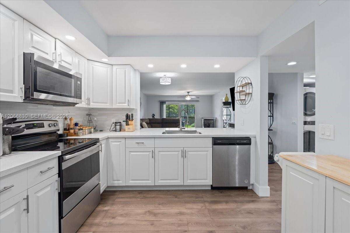 Buckingham East At Century Village Condominium I | Unit #208M Unit #208M | Picture 2