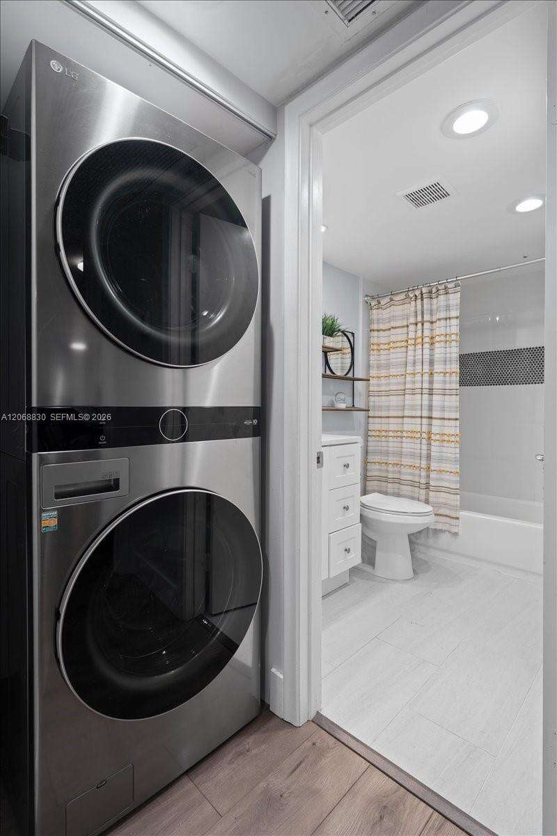 Buckingham East At Century Village Condominium I | Unit #208M Unit #208M | Picture 12