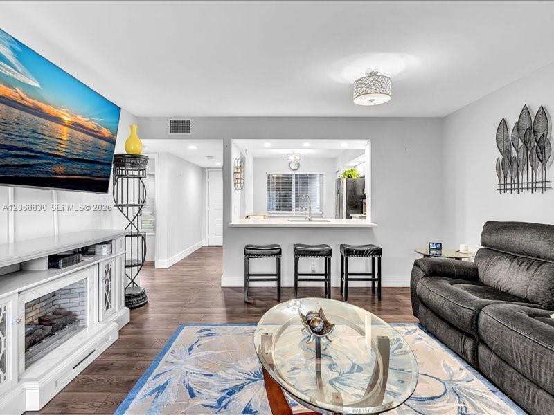 Buckingham East At Century Village Condominium I | Unit #208M Unit #208M | Picture 20