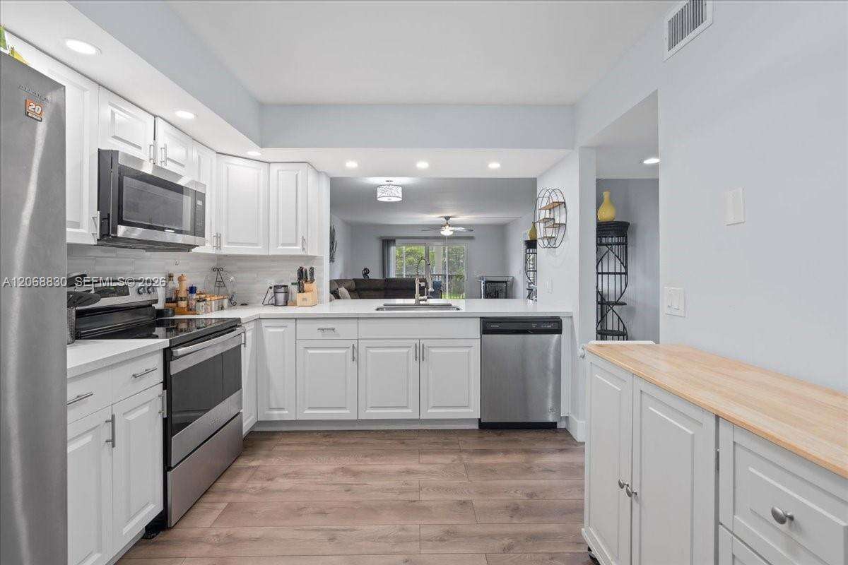 Buckingham East At Century Village Condominium I | Unit #208M Unit #208M | Picture 8