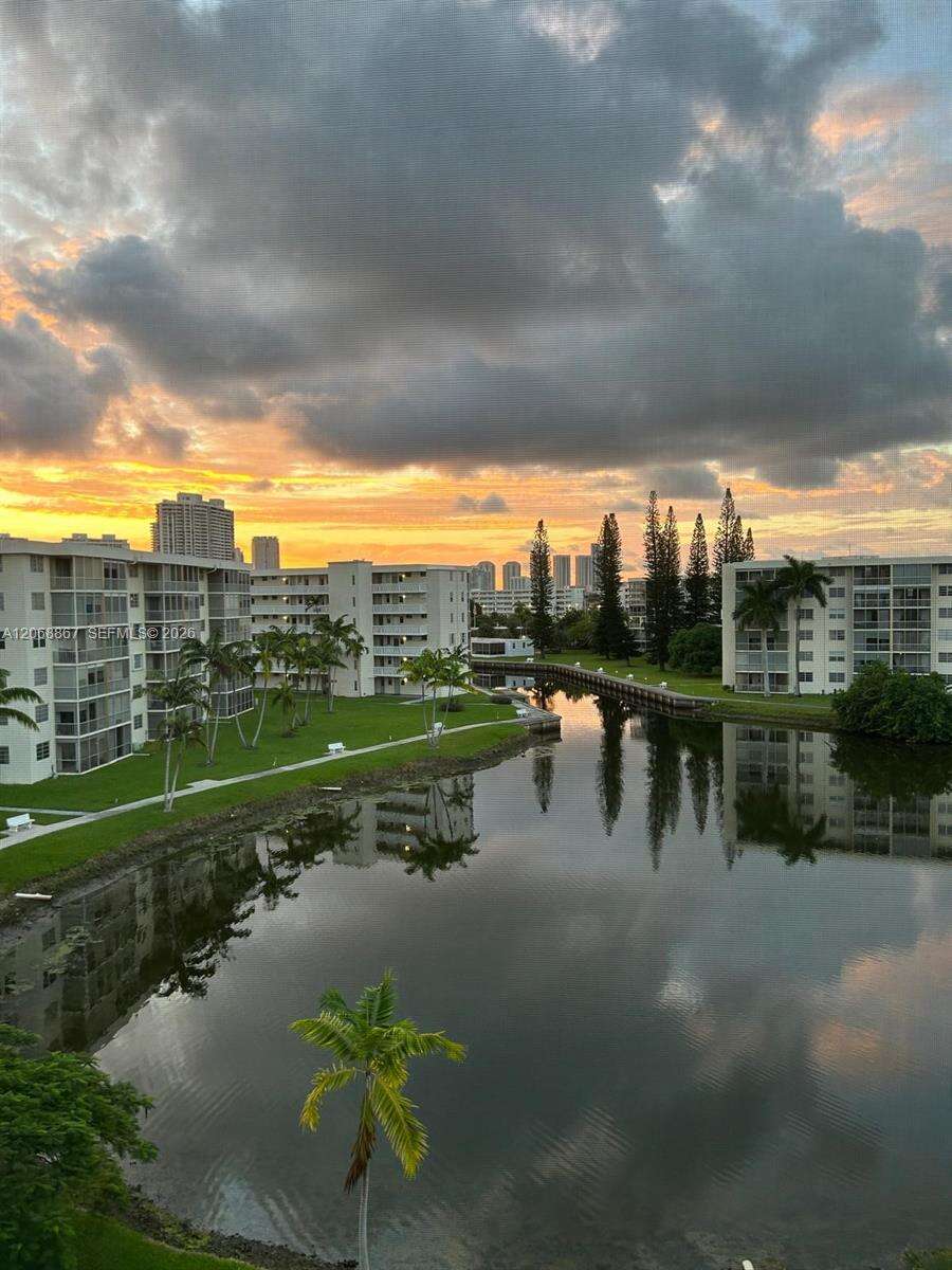 Point East Sec Ii Condominium | Unit #J503 Unit #J503 | Picture 1