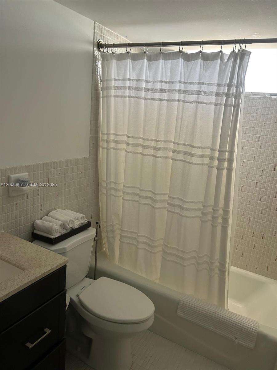 Point East Sec Ii Condominium | Unit #J503 Unit #J503 | Picture 7