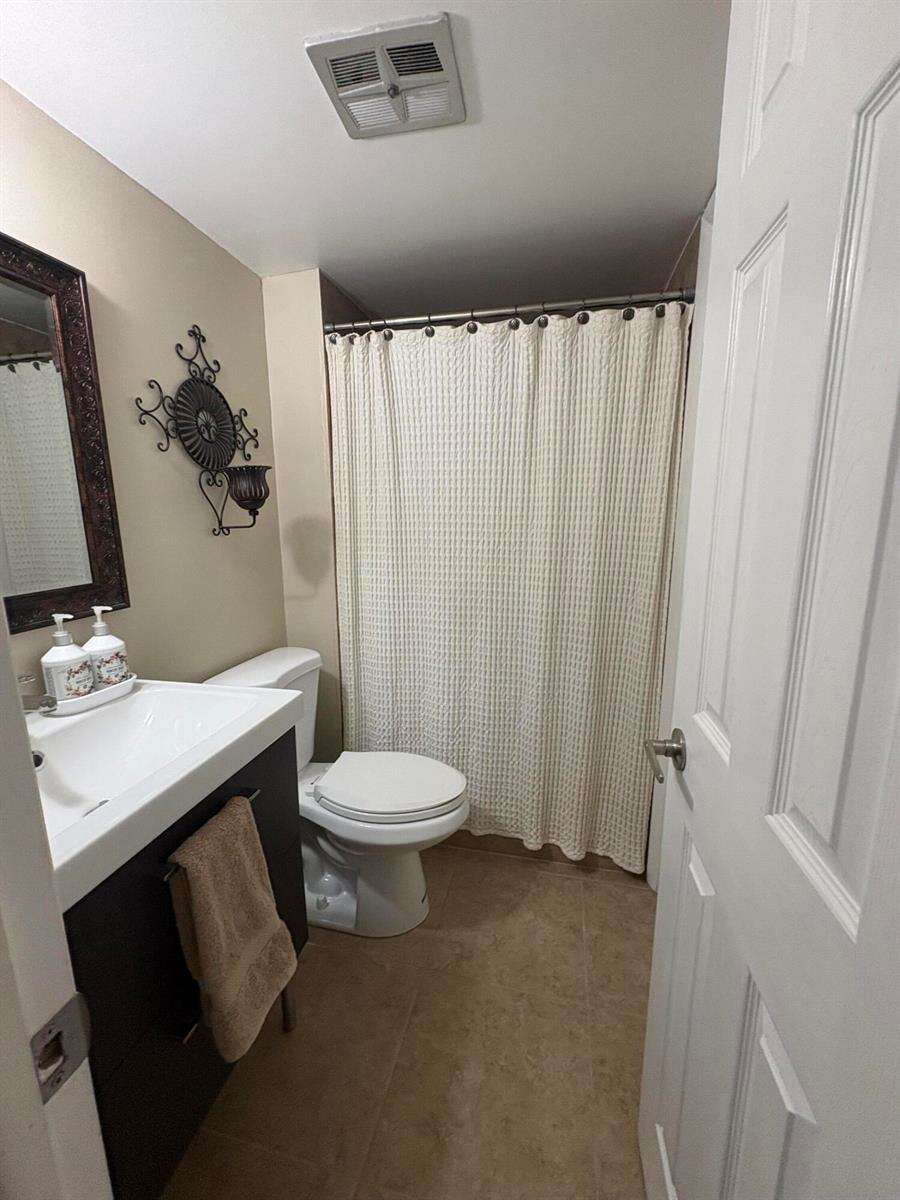 Lime Bay Condominium | N/A N/A | Picture 19