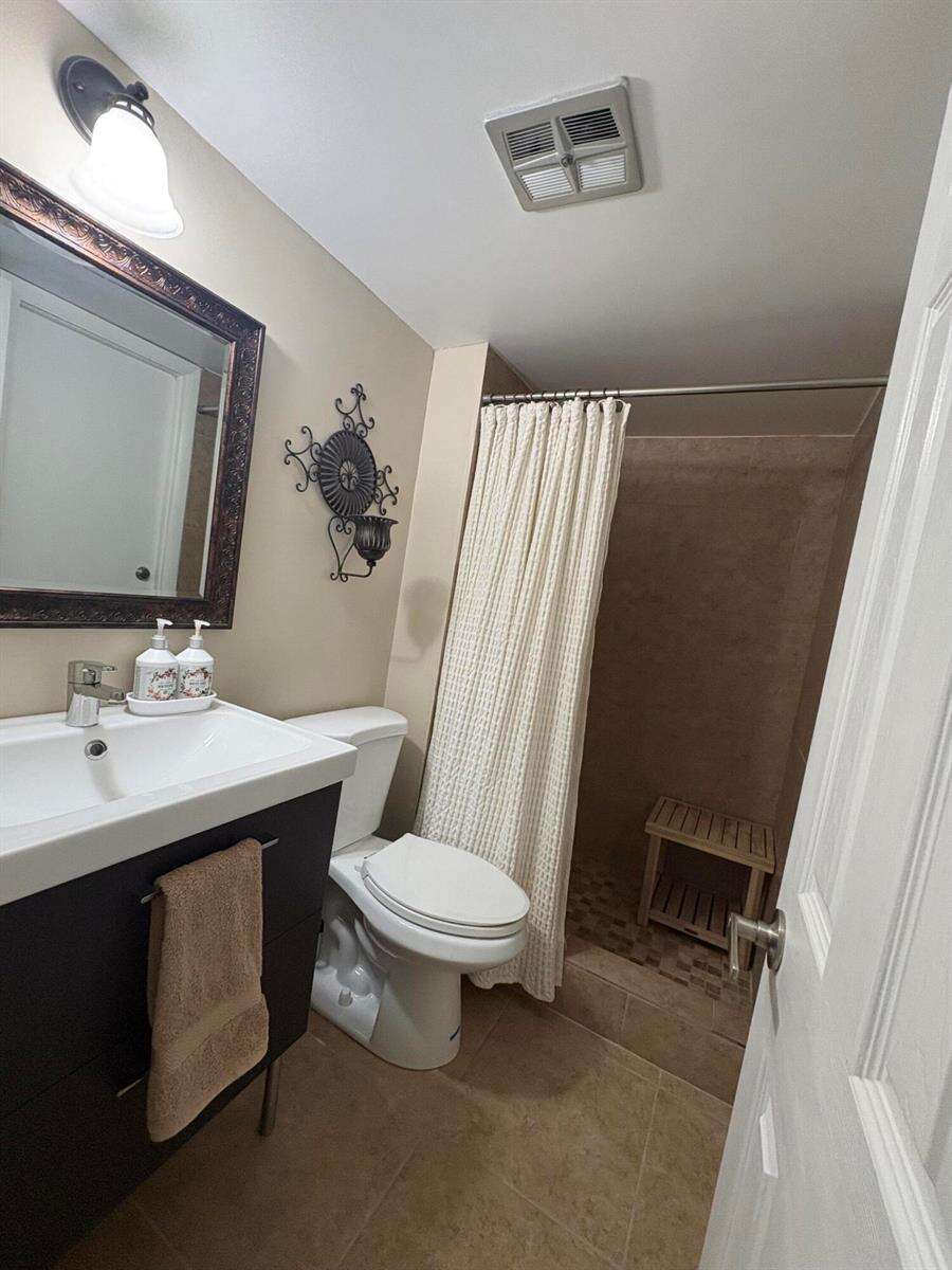 Lime Bay Condominium | N/A N/A | Picture 20