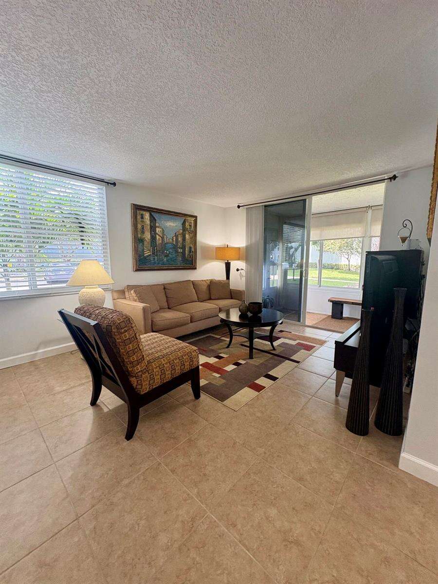 Lime Bay Condominium | N/A N/A | Picture 9