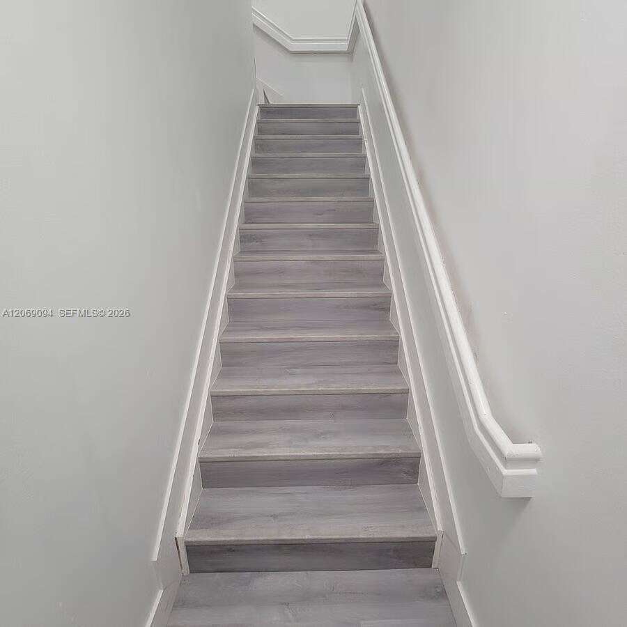 El Ad Poinciana | Unit #302 Unit #302 | Picture 3