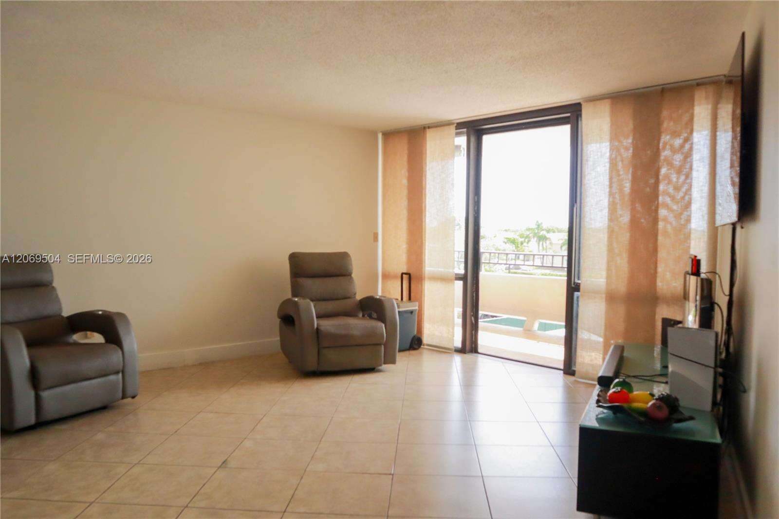 Towers Of Kendale Lakes | Unit #310A Unit #310A | Picture 16