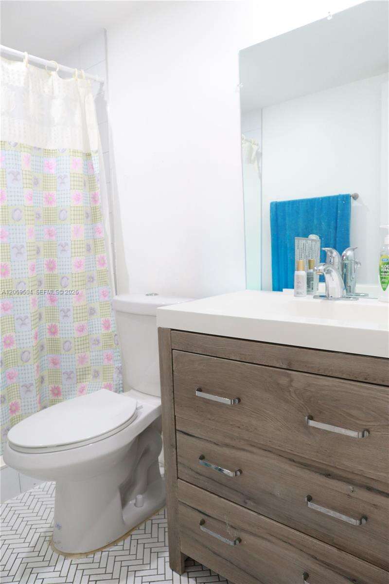 Towers Of Kendale Lakes | Unit #310A Unit #310A | Picture 21