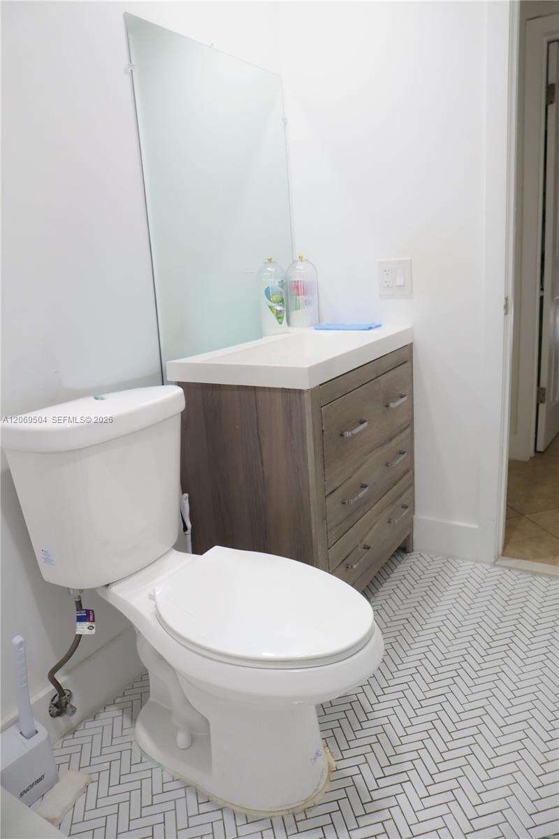 Towers Of Kendale Lakes | Unit #310A Unit #310A | Picture 23