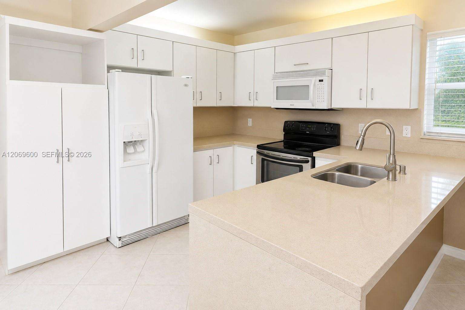 Monterey Village Two | Unit #201-10A Unit #201-10A | Picture 1