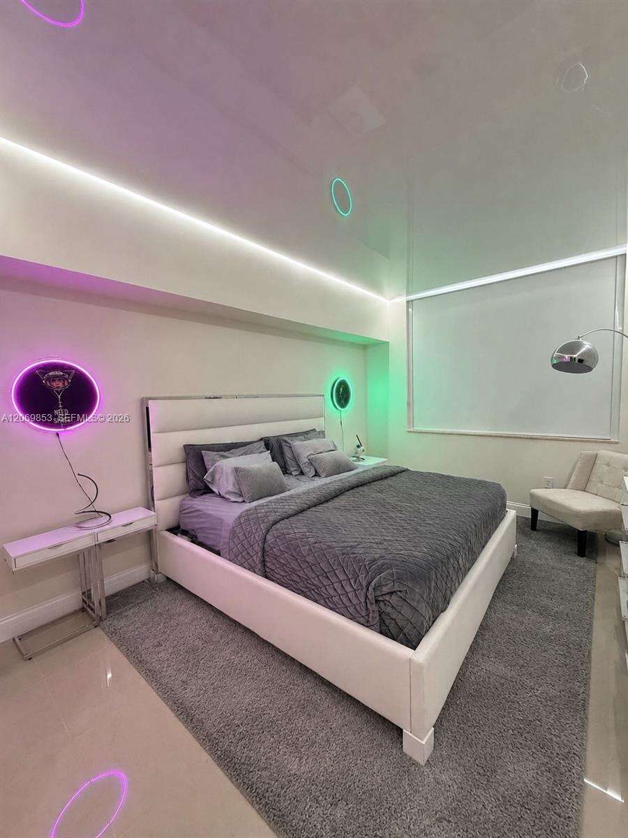 Turnberry On The Green | Unit #1004 Unit #1004 | Picture 12