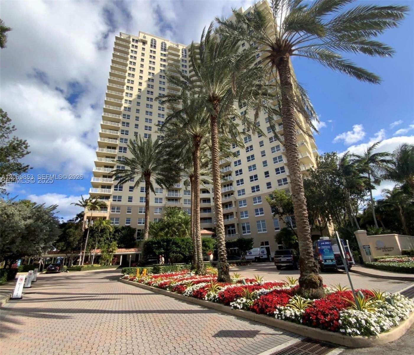 Turnberry On The Green | Unit #1004 Unit #1004 | Picture 18