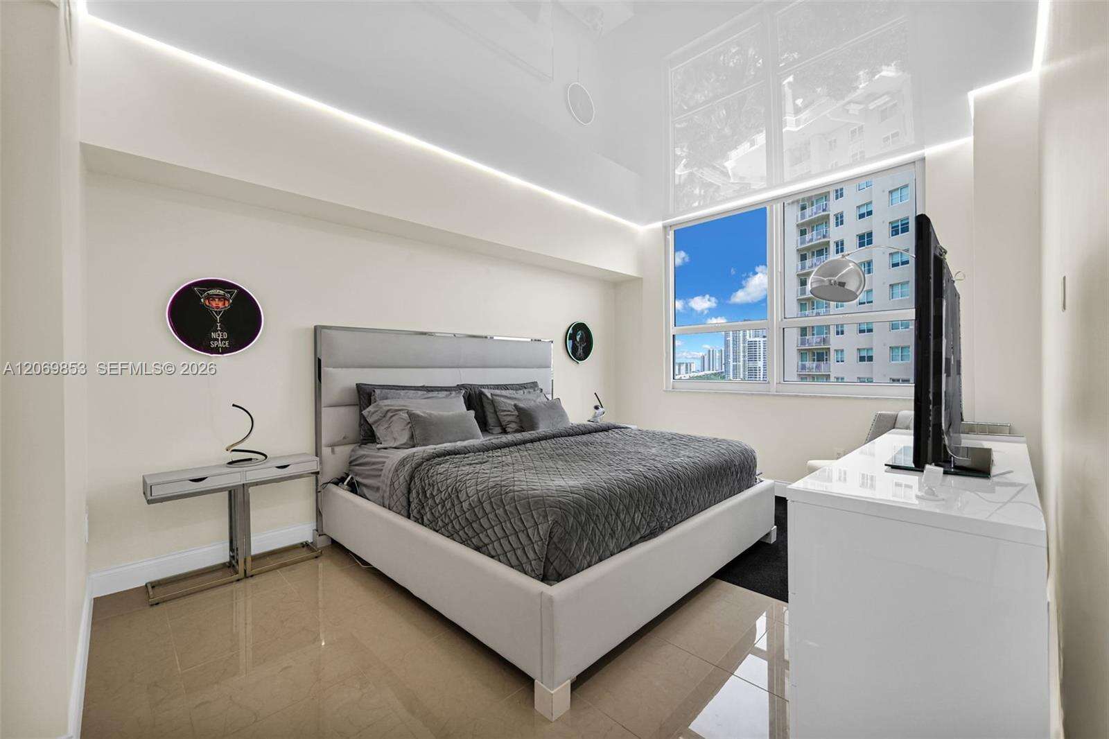 Turnberry On The Green | Unit #1004 Unit #1004 | Picture 28