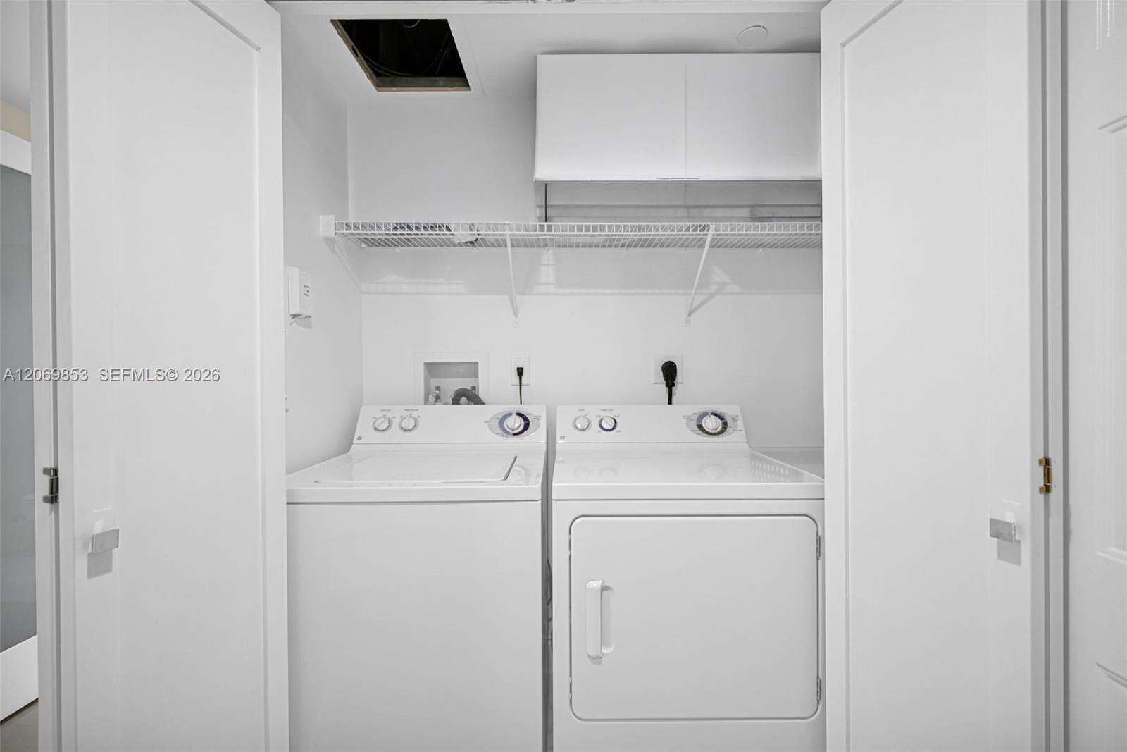 Turnberry On The Green | Unit #1004 Unit #1004 | Picture 31
