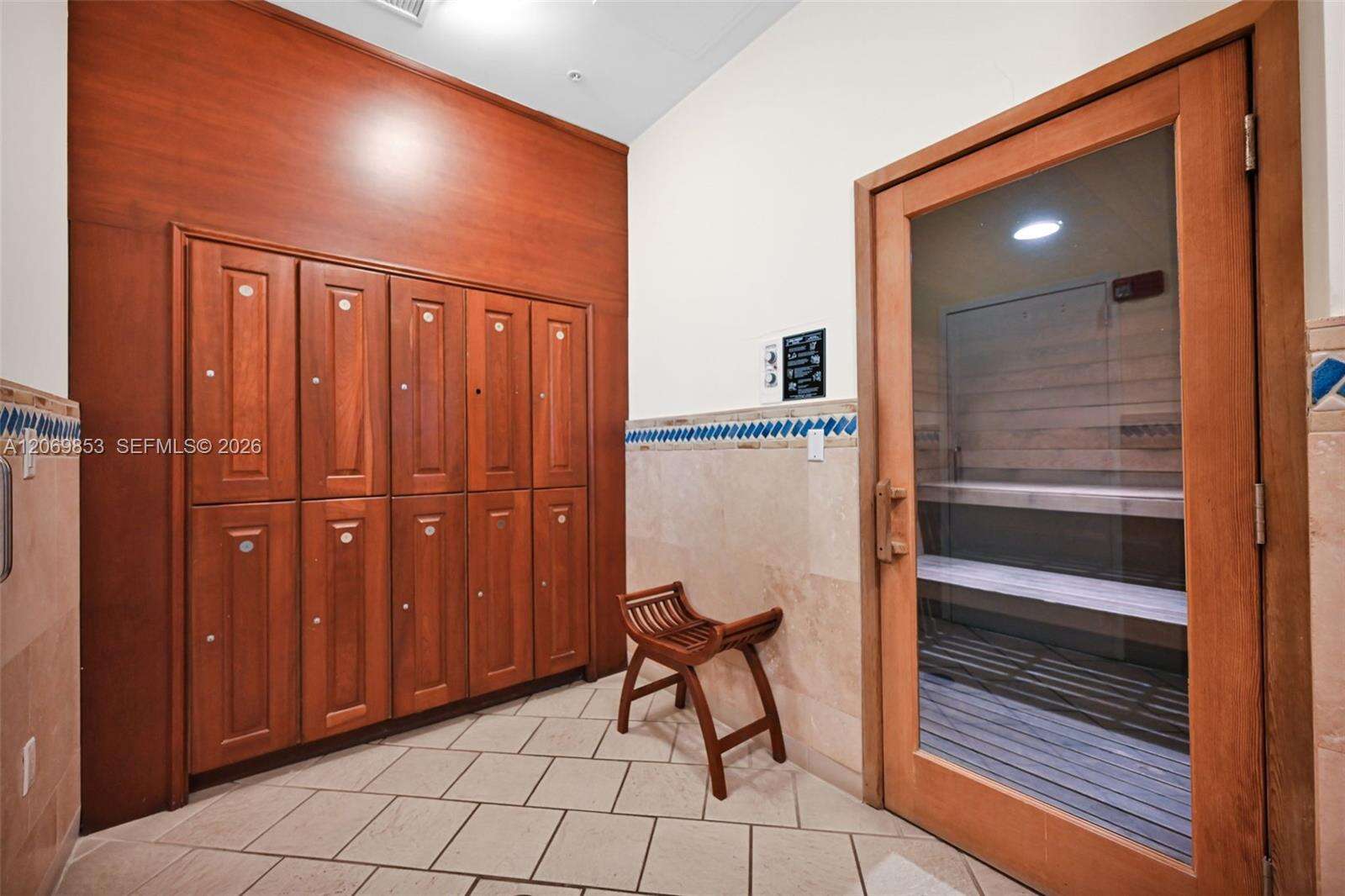 Turnberry On The Green | Unit #1004 Unit #1004 | Picture 34