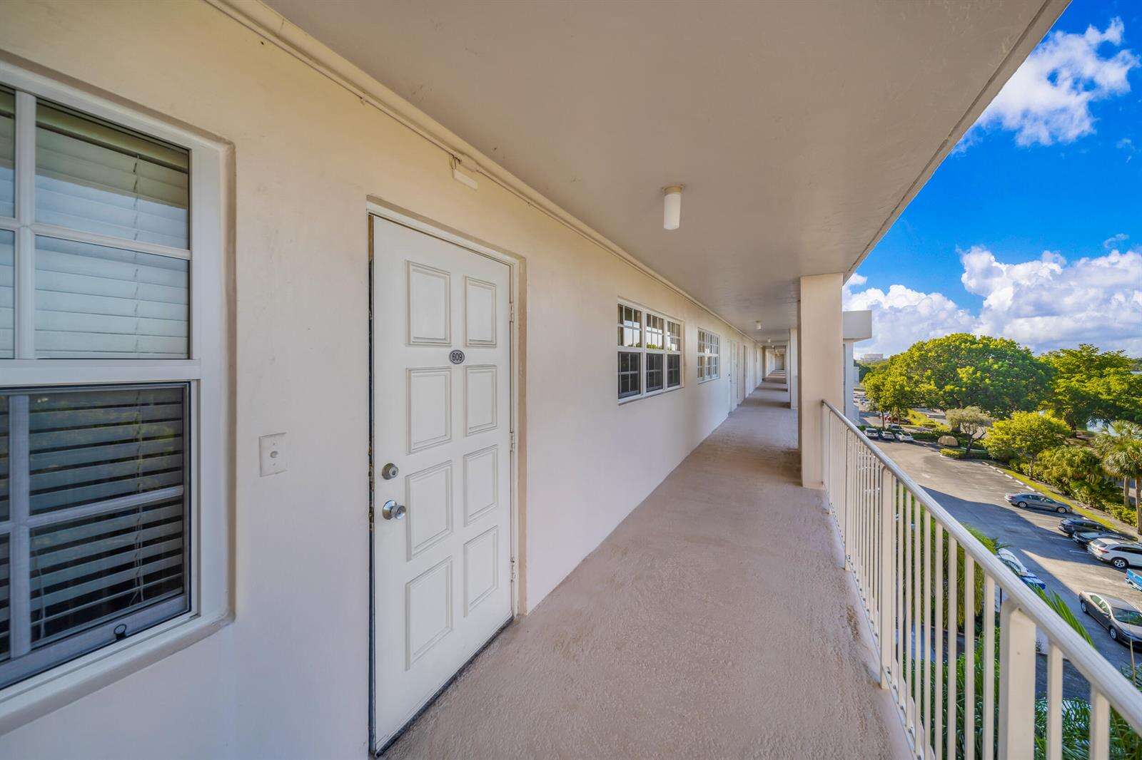 No 31 Palm Aire Country Club Apts | Unit #609 Unit #609 | Picture 13