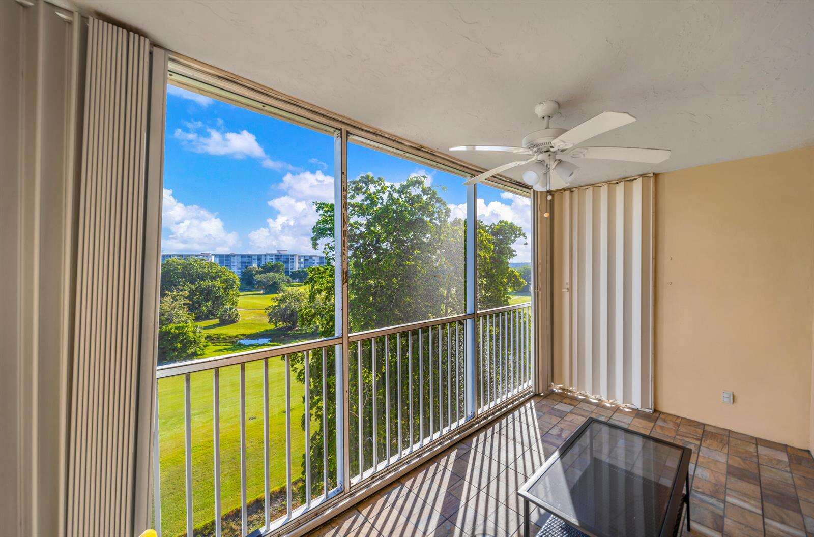 No 31 Palm Aire Country Club Apts | Unit #609 Unit #609 | Picture 17