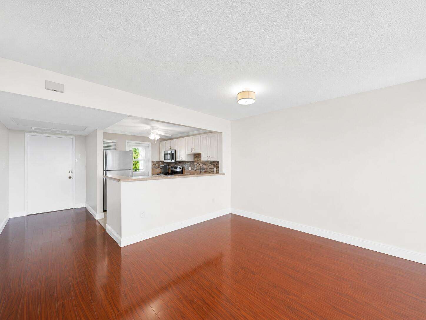 No 31 Palm Aire Country Club Apts | Unit #609 Unit #609 | Picture 8