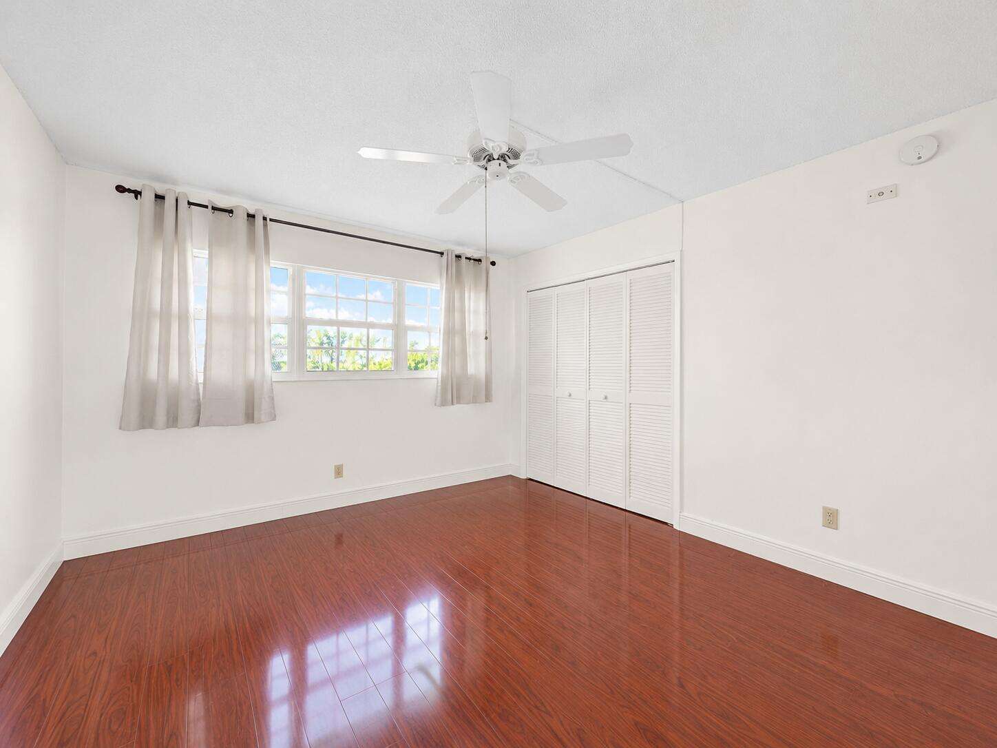 No 31 Palm Aire Country Club Apts | Unit #609 Unit #609 | Picture 9