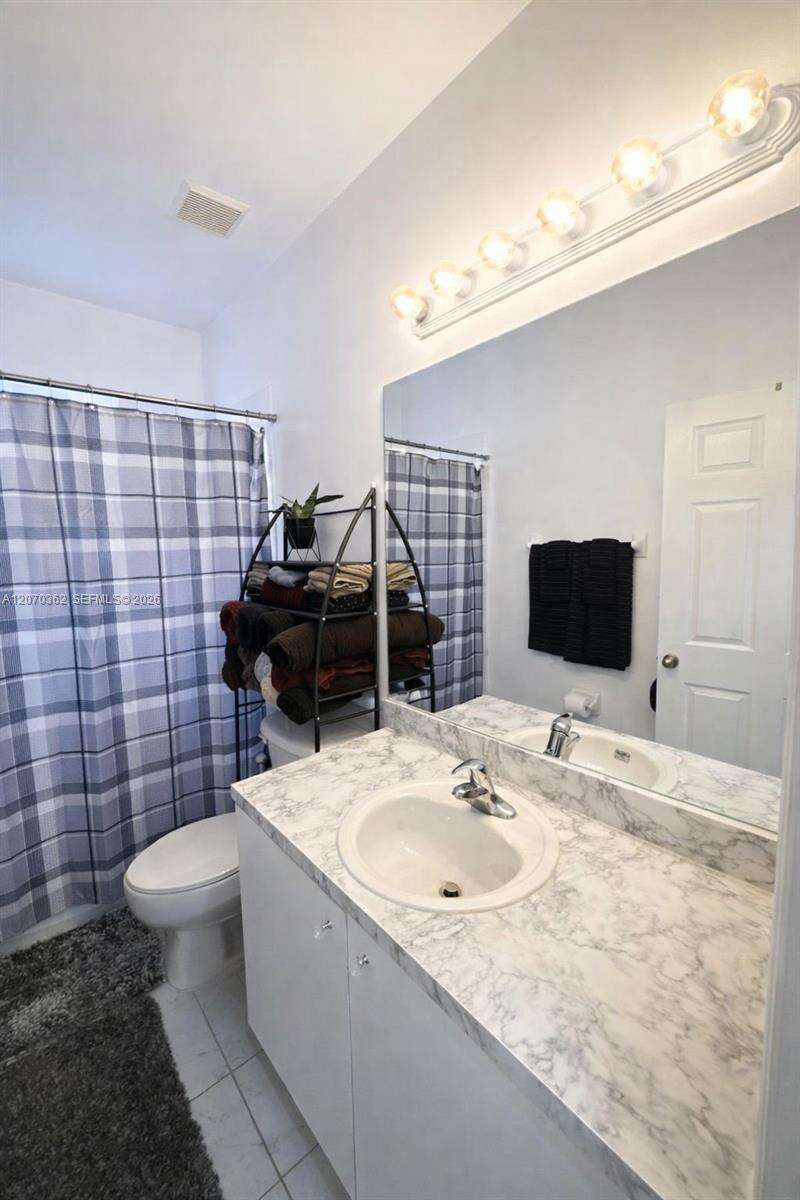 Villas At Carmel Condo No 2 | Unit #201-15 Unit #201-15 | Picture 11