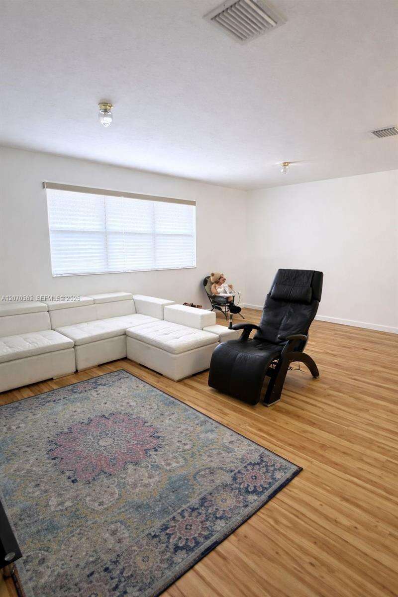 Villas At Carmel Condo No 2 | Unit #201-15 Unit #201-15 | Picture 4