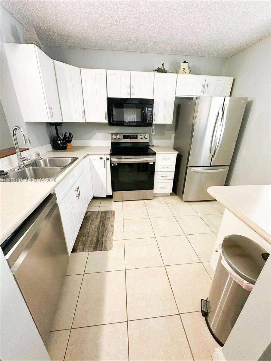 Somerset At Lauderdale Lakes | Unit #400K Unit #400K | Picture 4