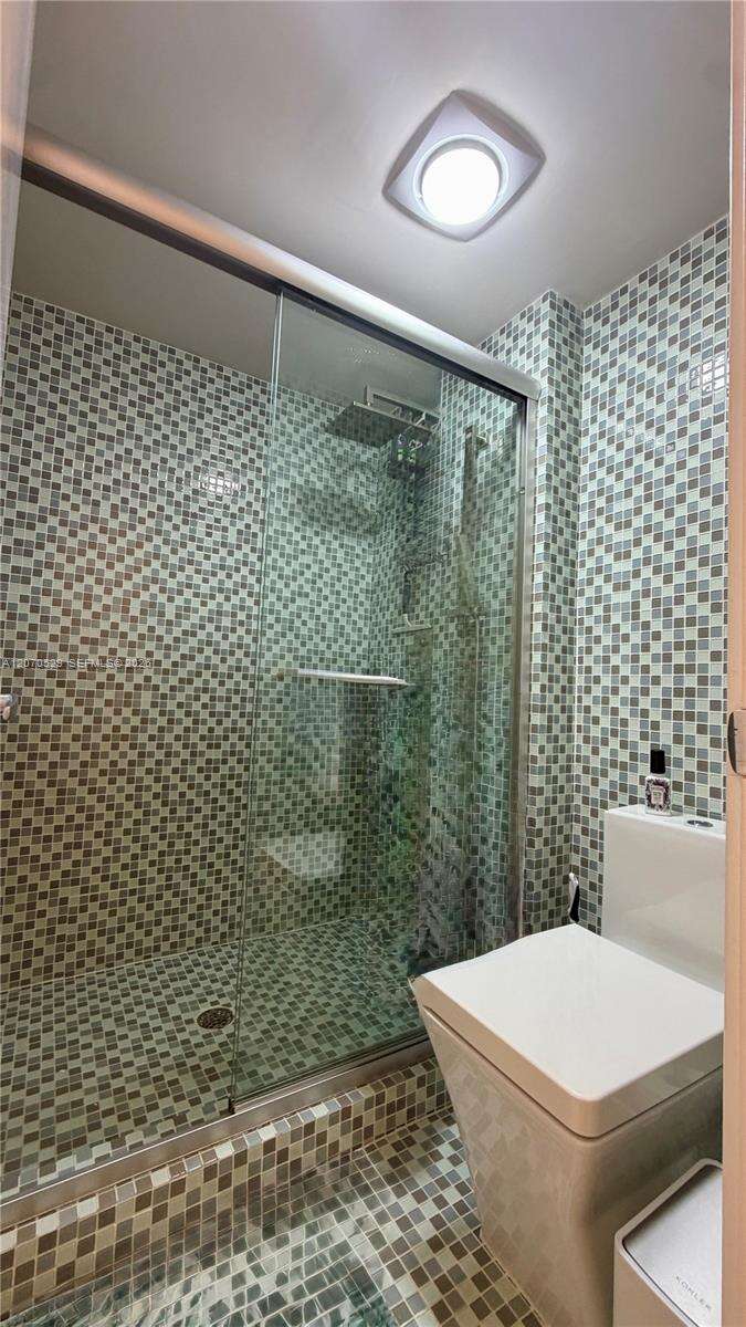 Flamenco Condo Tower I | Unit #304 Unit #304 | Picture 7