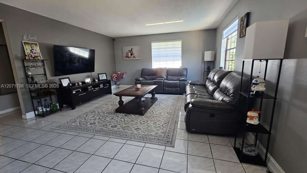 Villa Marie | Unit #9 Unit #9 | Picture 4