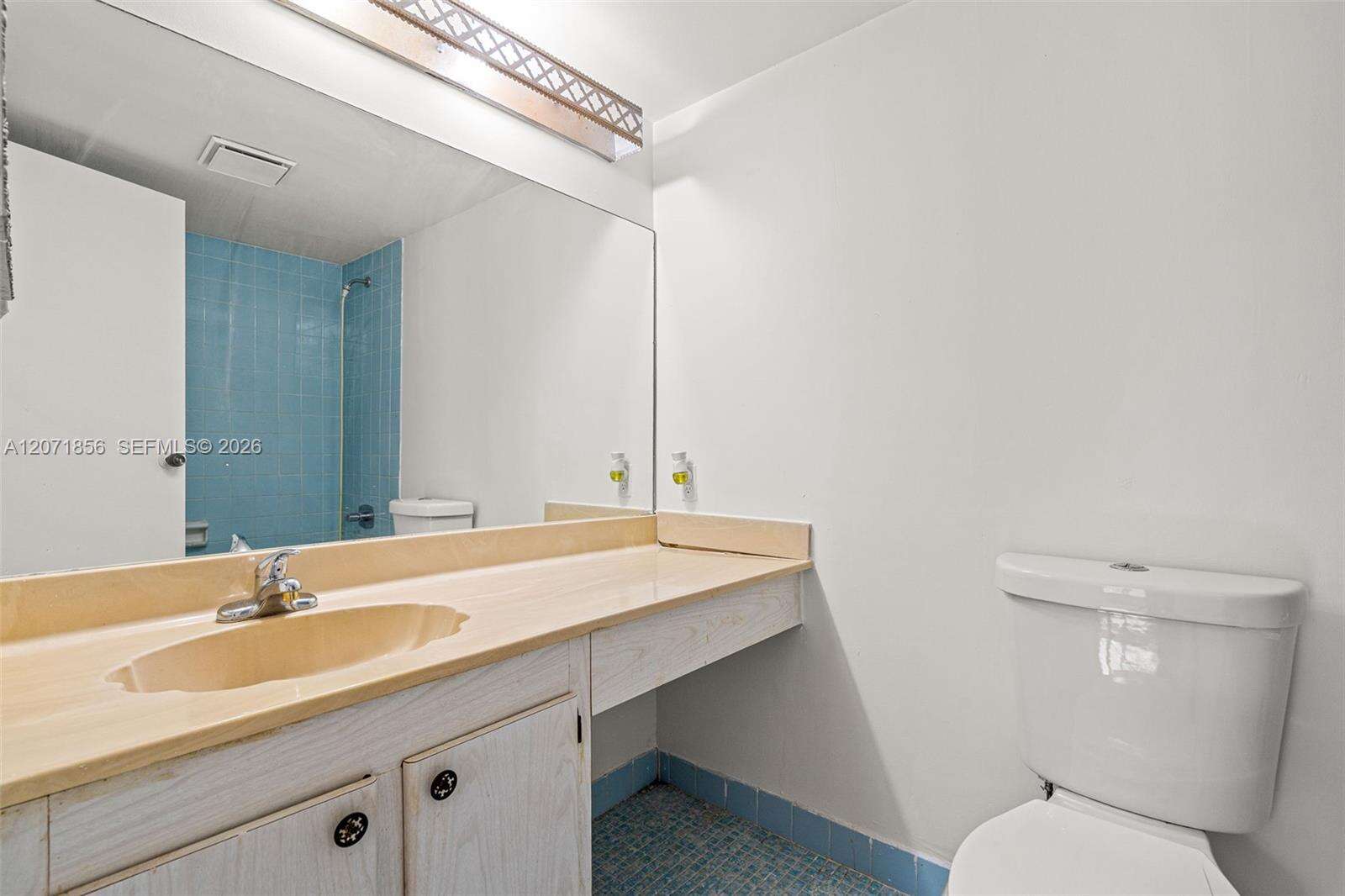 Cypress Chase Condo No 1 | Unit #213 Unit #213 | Picture 23