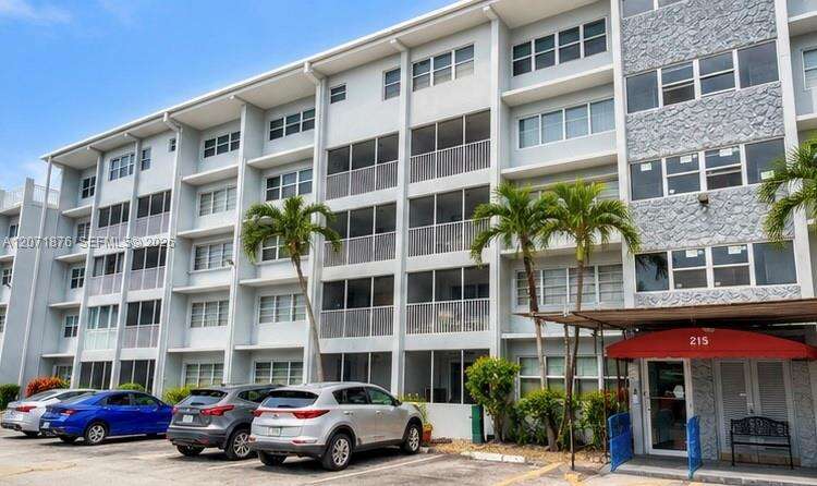 First Gulfstream Garden Apts | Unit #308C Unit #308C | Picture 13