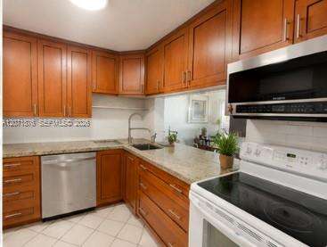 First Gulfstream Garden Apts | Unit #308C Unit #308C | Picture 3