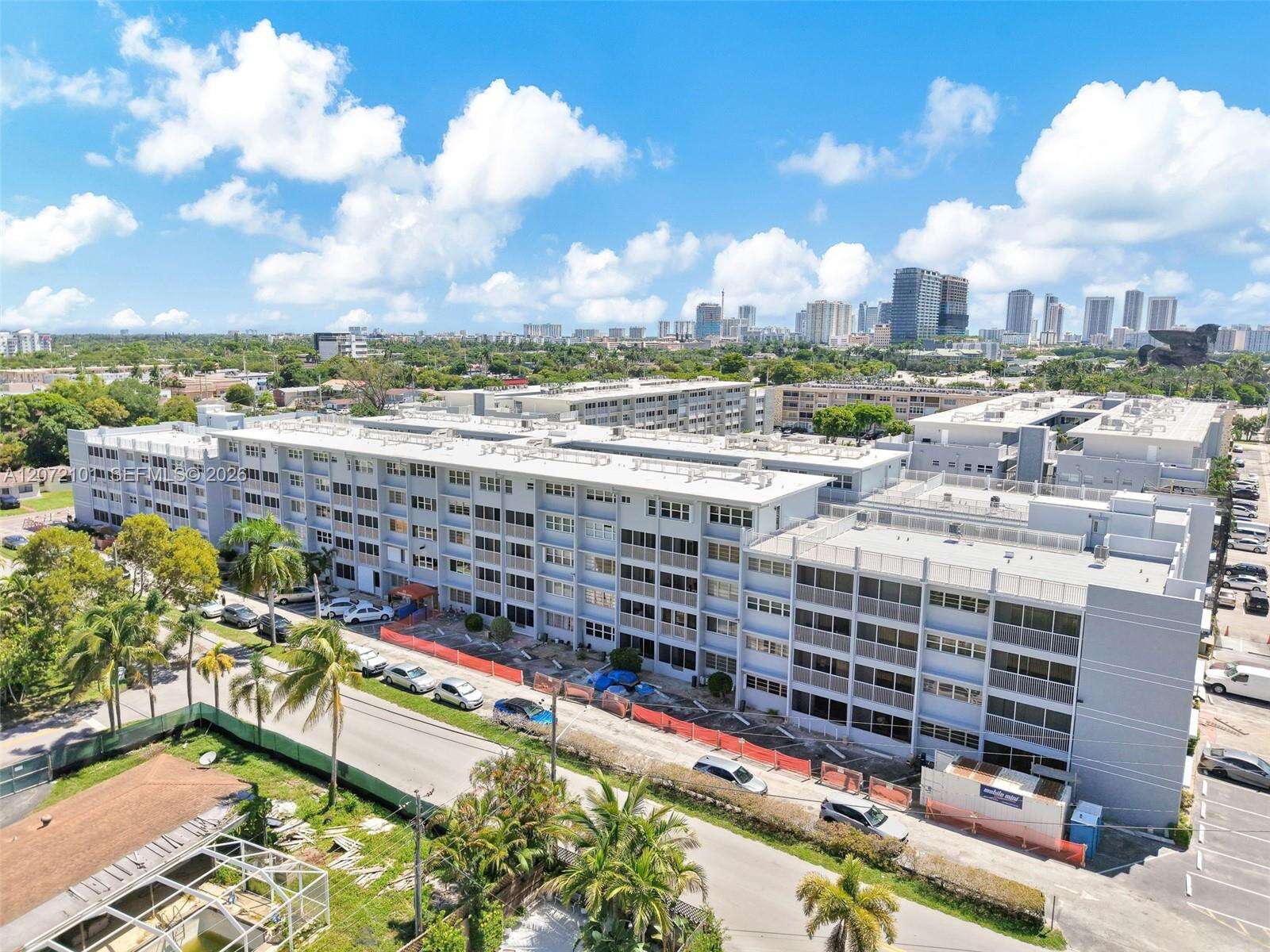 First Gulfstream Garden Apts | Unit #206B Unit #206B | Picture 1