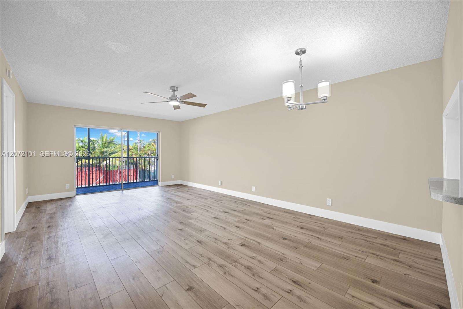 First Gulfstream Garden Apts | Unit #206B Unit #206B | Picture 4