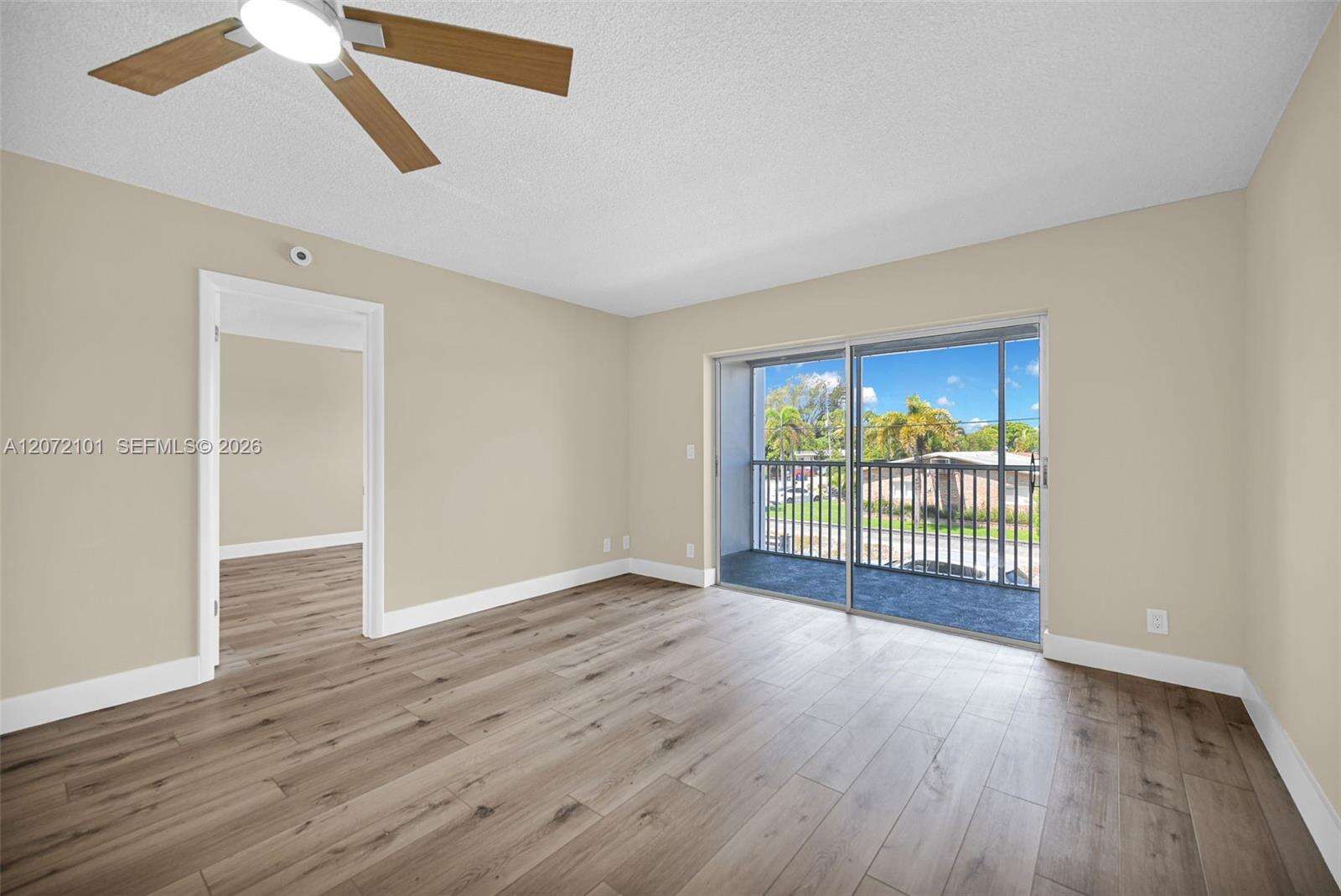 First Gulfstream Garden Apts | Unit #206B Unit #206B | Picture 7