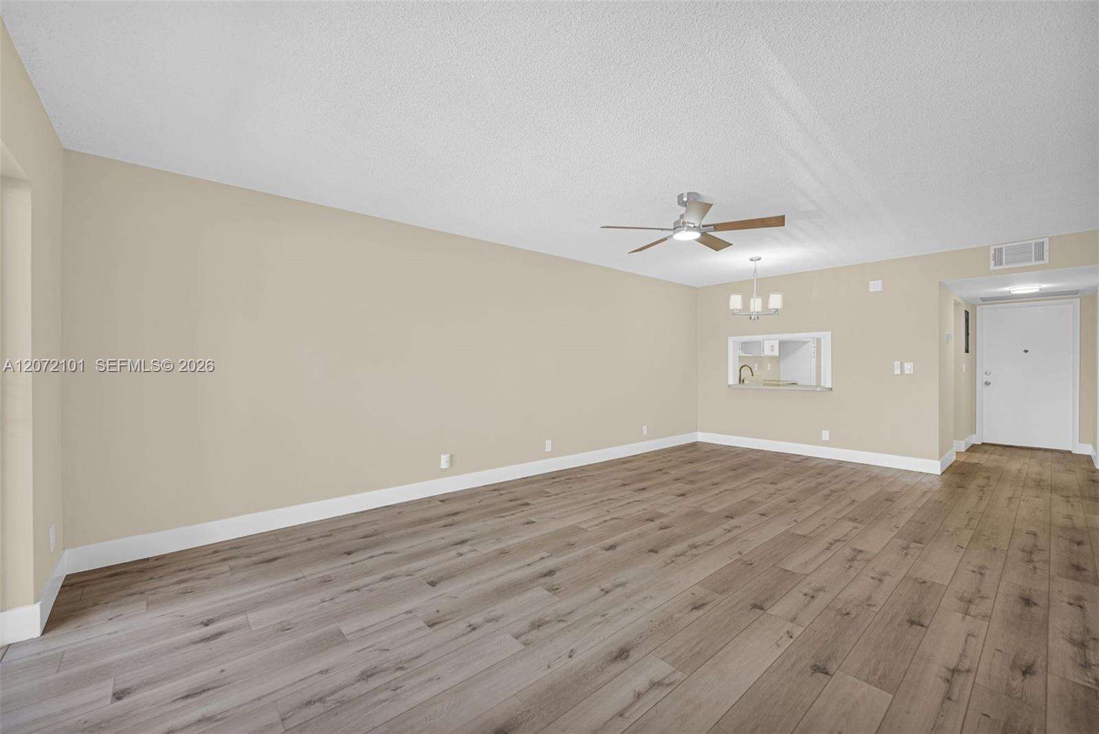 First Gulfstream Garden Apts | Unit #206B Unit #206B | Picture 9