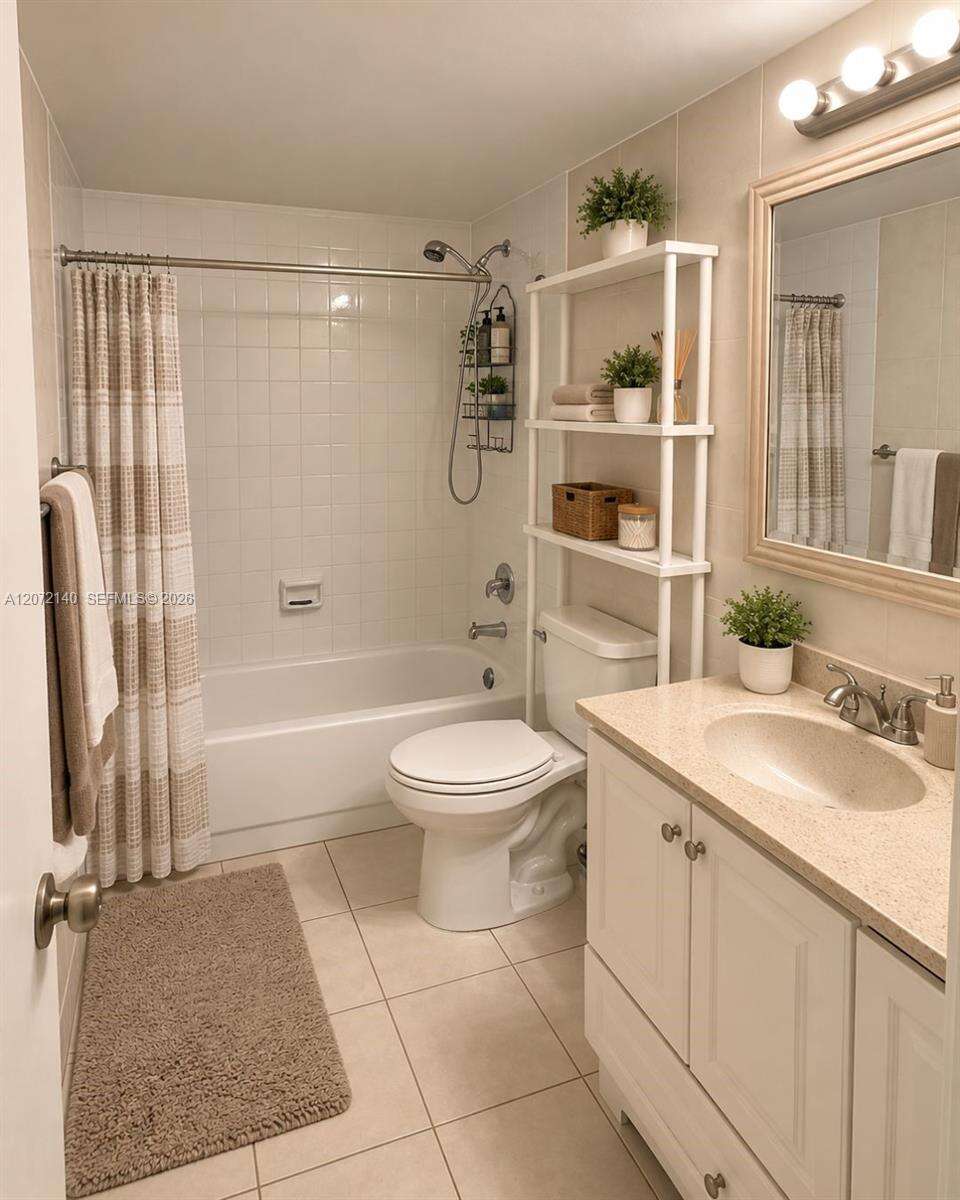 Sunrise Island Condominium Ii | Unit #403 Unit #403 | Picture 19