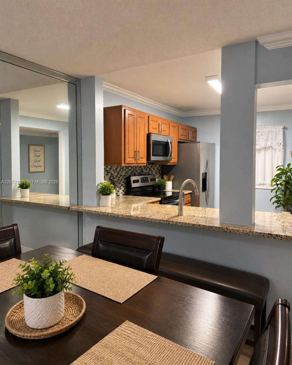 Sunrise Island Condominium Ii | Unit #403 Unit #403 | Picture 3