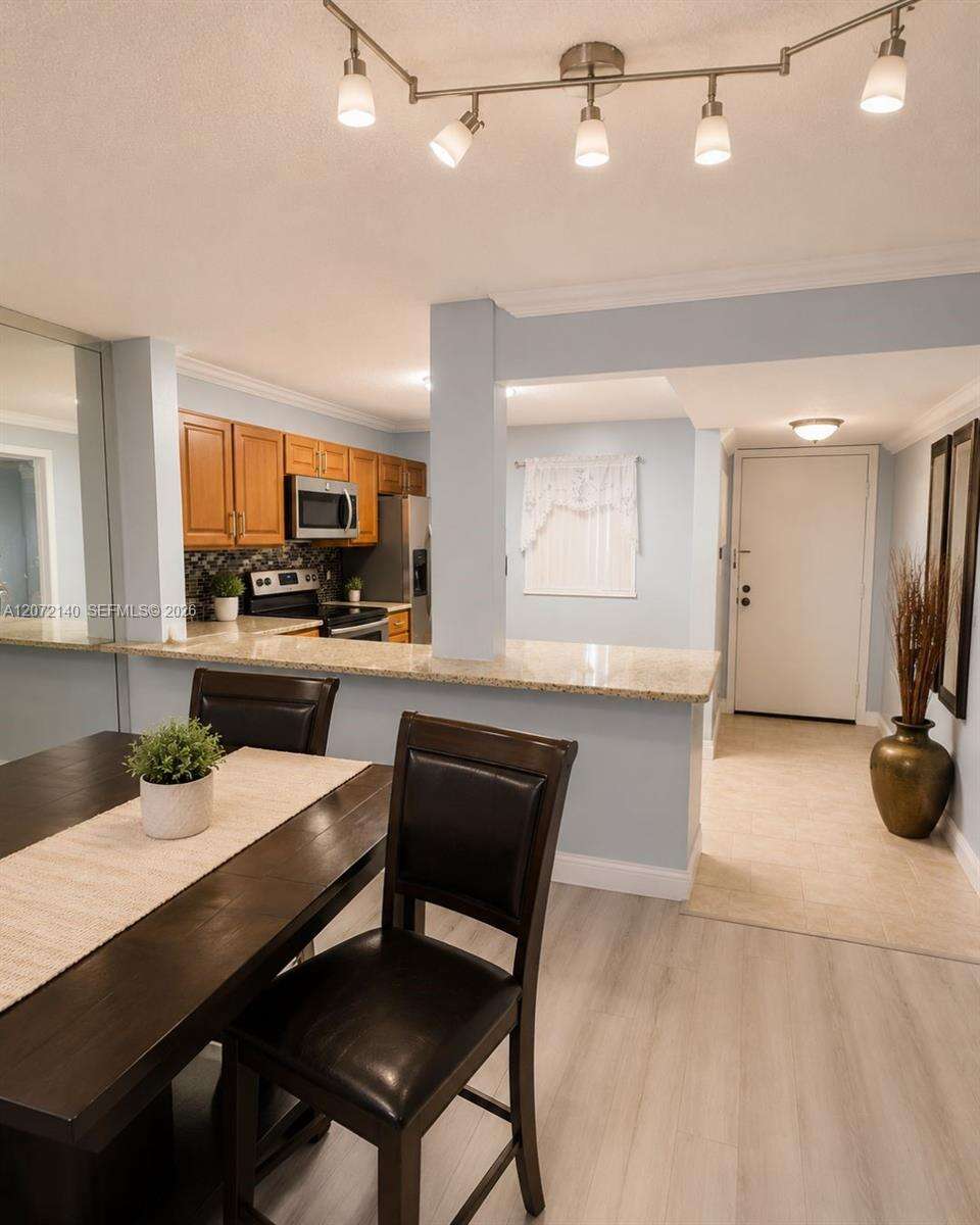 Sunrise Island Condominium Ii | Unit #403 Unit #403 | Picture 5