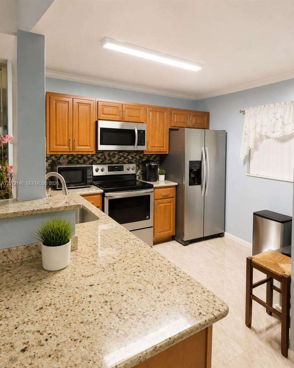 Sunrise Island Condominium Ii | Unit #403 Unit #403 | Picture 9