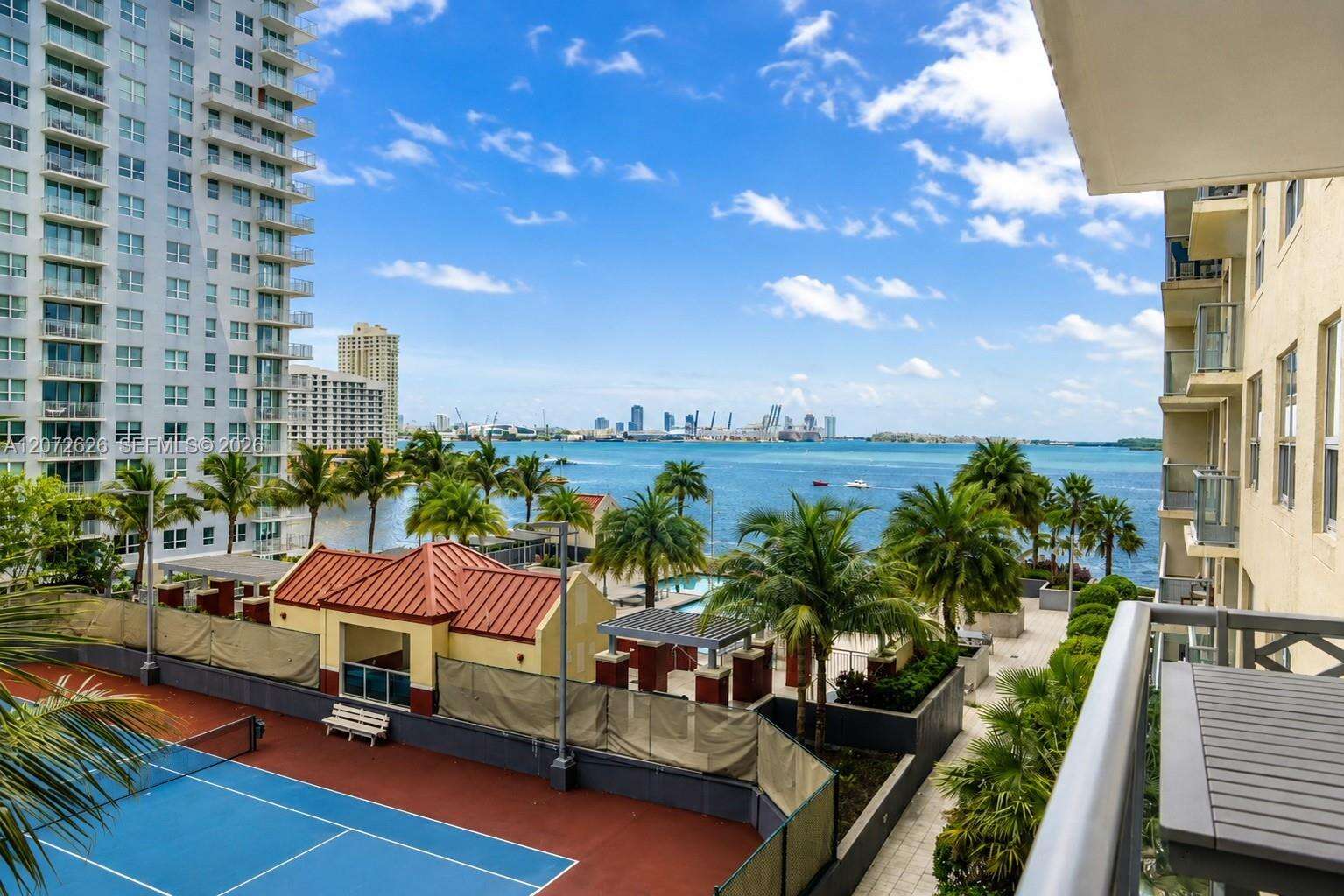 The Mark On Brickell | Unit #902 Unit #902 | Picture 12