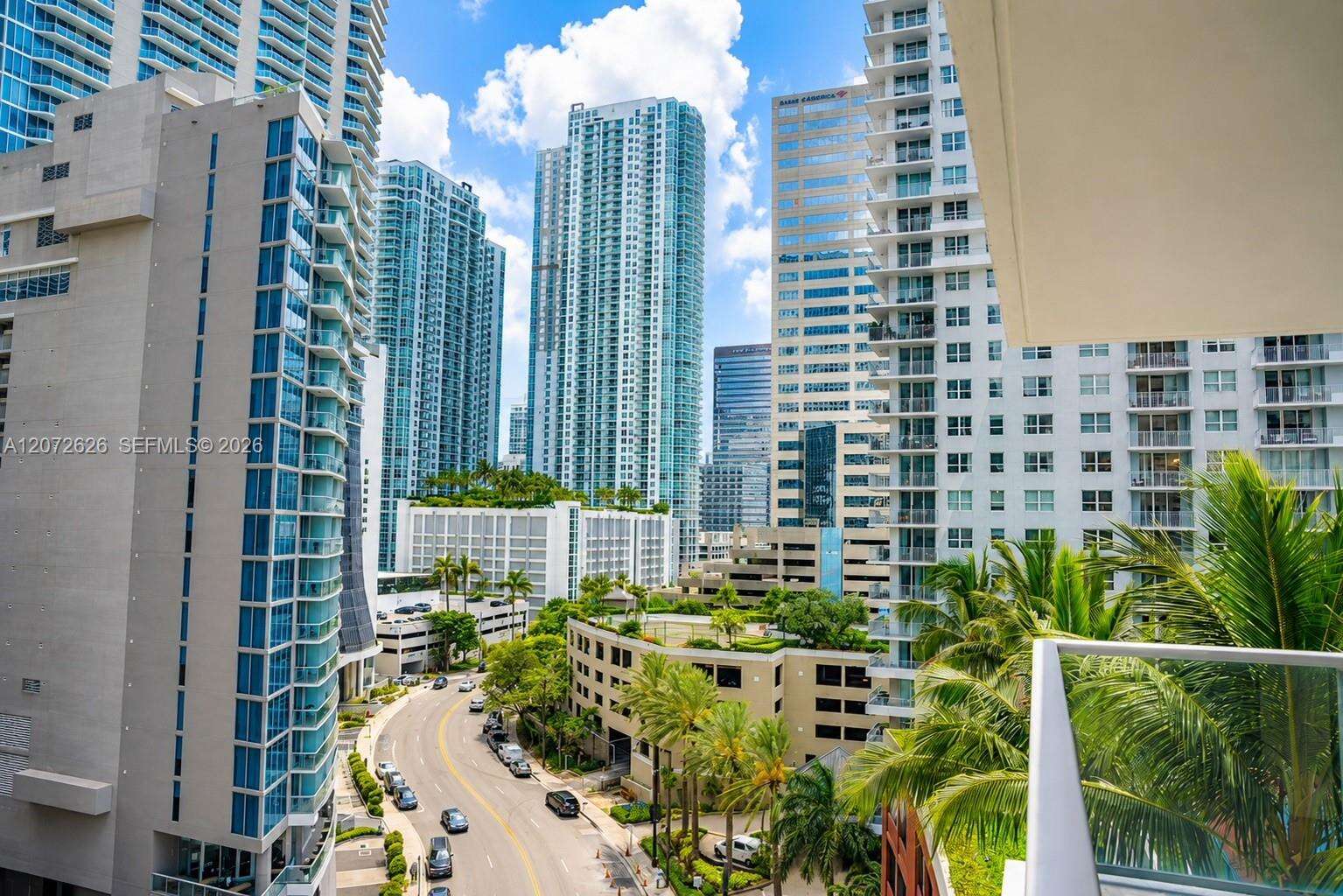 The Mark On Brickell | Unit #902 Unit #902 | Picture 13