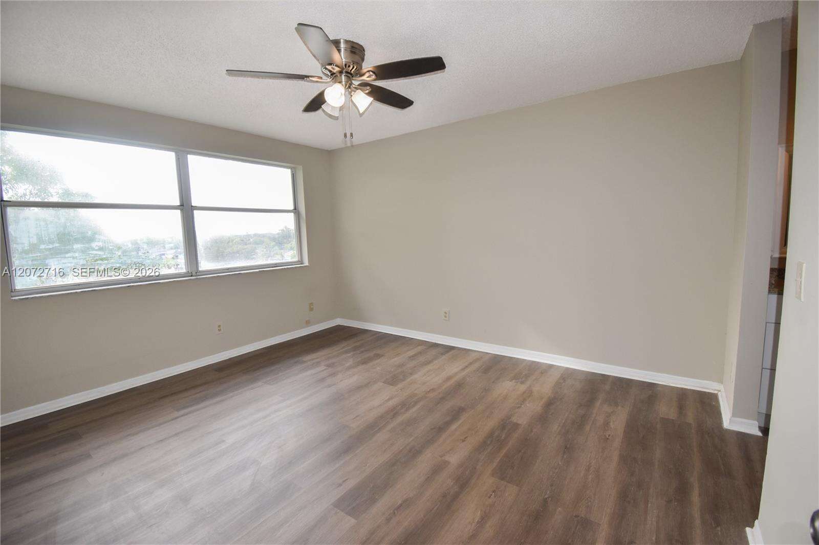 Sunrise Lakes 208 | Unit #405 Unit #405 | Picture 15