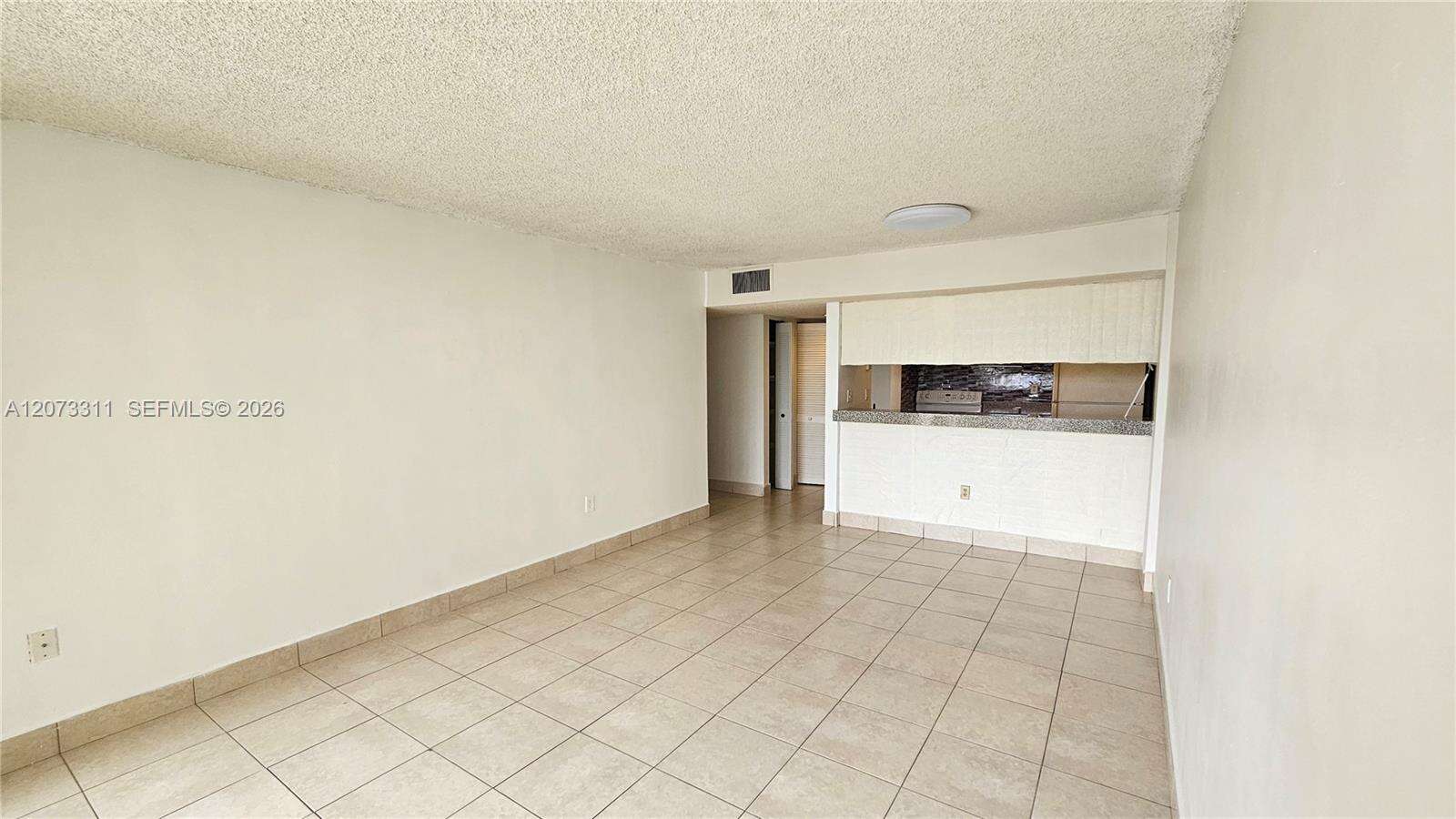 Peppermill Kendale Lk S W | Unit #A411 Unit #A411 | Picture 16