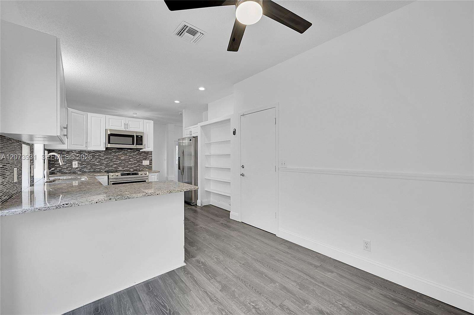 Portofino Condominium Section 2 | Unit #48-M Unit #48-M | Picture 9
